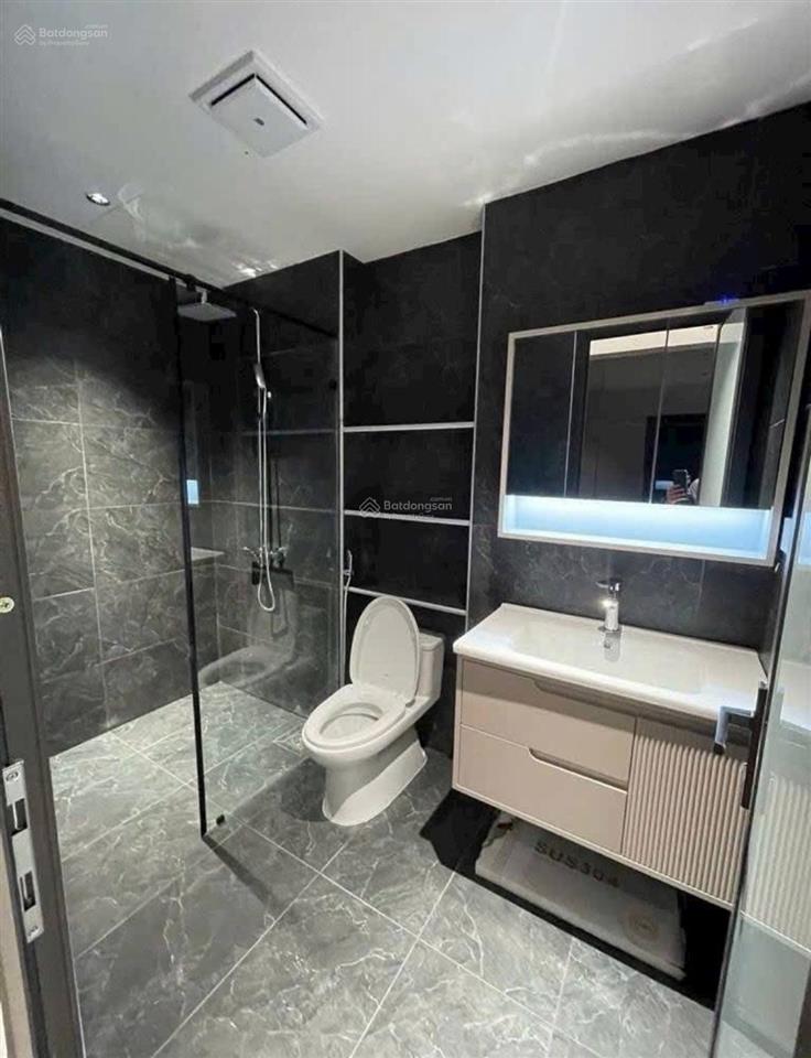 Chủ gửi bán nhà đẹp 5 tầng, gara ô tô kinh doanh đỉnh. 60m2 7,6 tỷ