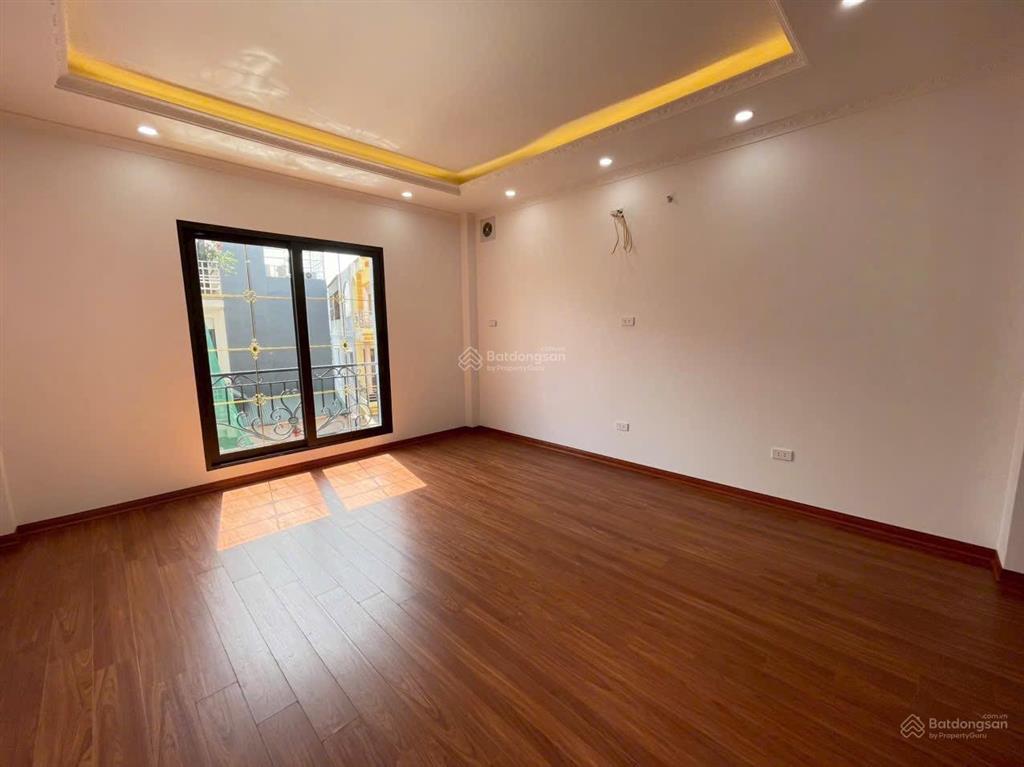 Biệt thự mini siêu phẩm ngay cửa ga ngọc hồi, vị trí vàng khó tìm. chính chủ 60m2. 6 tầng