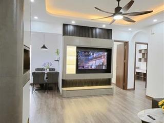 Chính chủ cần bán căn hộ no21 pháp vân 81m2 tặng nội thất. gia đình chuyển công tác vào sài gòn