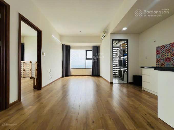 Bán gấp căn hộ mặt tiền phạm văn đồng, giá tốt chỉ 3 tỷ 3, sẳn sổ, flora novia. hỗ trợ vay public
