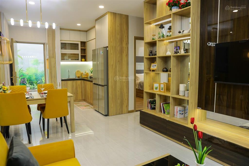 2pn2wc sổ hồng riêng vốn tự có 750 triệu ngân hàng hỗ trợ vay 70% chỉ có tại bcons polygon