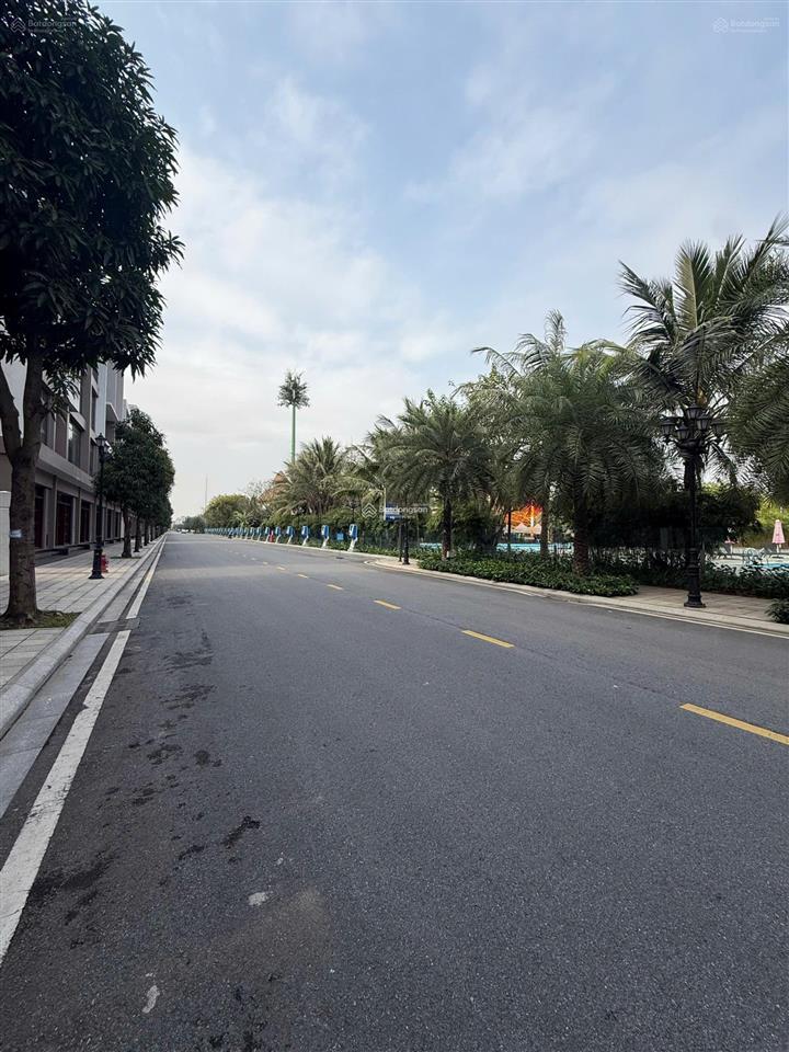 Liền kề view trực diện công viên nước, mặt tiền 6m, giá chỉ 15 tỷ