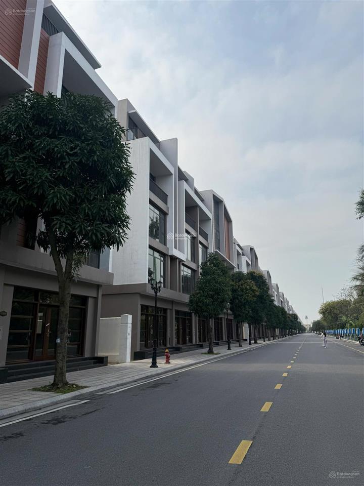Liền kề view trực diện công viên nước, mặt tiền 6m, giá chỉ 15 tỷ
