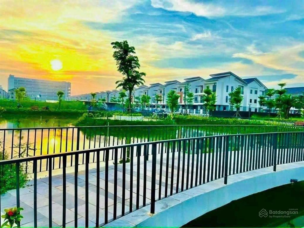 Sở hữu ngay căn góc biệt thự giá cđt. ân hạn gốc lãi 2 năm. chiết khấu 10 %. chỉ từ 5,x tỷ cạnh hn