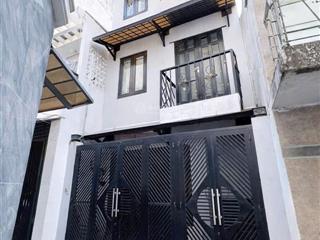 Gía chỉ 6.8 tỷ phan đình phùng  pn dt 4,15x11,5m  dt48m2 kc 1t2st 4 pn, 4wc, phòng khách, bếp