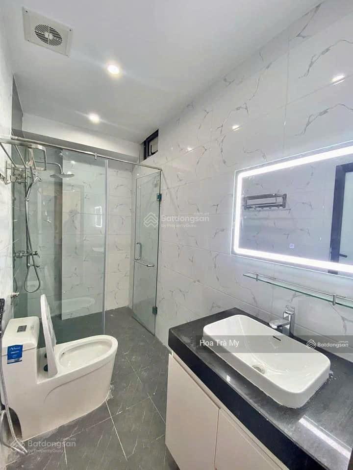 Cho thuê nhà lạc long quân 85m², 6 tầng, thang máy  phù hợp vừa kinh doanh vừa ở