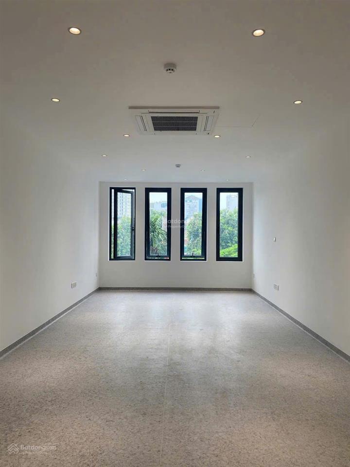 Chính chủ cho thuê nhà mới hiện đại thái hà, 70m2x6t, mt 5m, thông sàn, thang máy ôtô đỗ cửa, 35tr