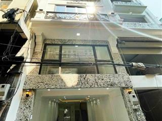 Cho thuê nhà đống đa 7 tầng  nhà mới thang máy ô tô đỗ cửaphù hợp kinh doanh 20tr/th