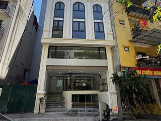 Cho thuê nhà lê văn lương 100m  8 tầng + hầm thang máy pccc chỉ 50tr/tháng