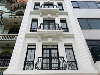 Cho thuê nhà nguyên căn nguyên hồng thang máy mới, thông sàn  văn phòng hoặc kinh doanh online