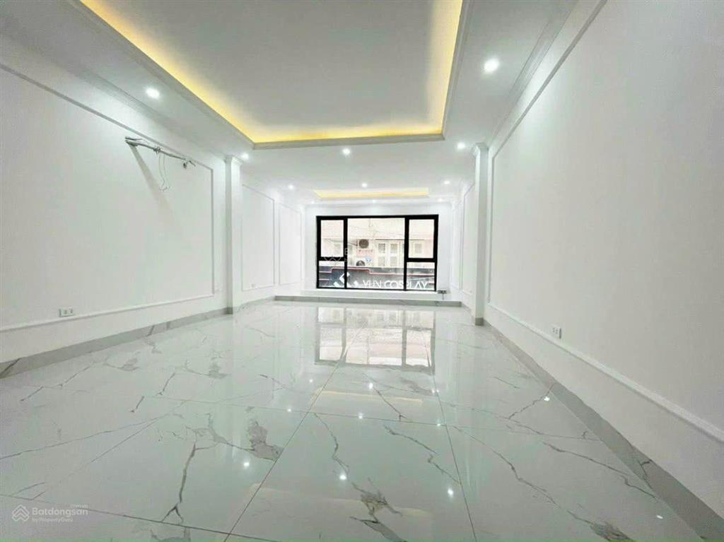 Cho thuê nhà tây hồâu cơxuân lalạc long quânnguyễn hoàng tônthông sànthang máykinh doanh tốt