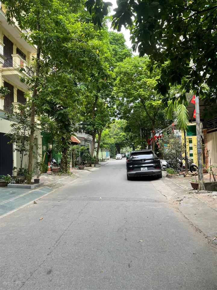 Cho thuê nhà trần quang diệu hoàng cầu | ô tô vào tận nhà | 70m x 4 tầng | chỉ 21tr/tháng