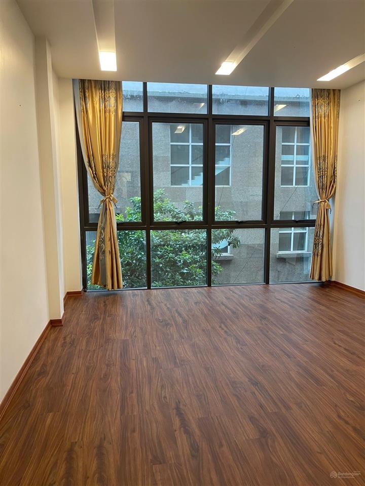 Cho thuê nhà văn cao, đội cấn, vạn phúc, ô tô đỗ cửa, 80m, 5t, kinh doanh kết hợp ở, 22tr