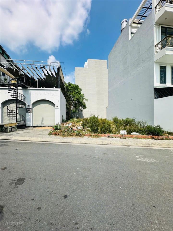 Siêu phẩm, ngay sát phạm văn đồng, 65m2, gpxd 4 tầng, khu phân lô đồng bộ, dân trí cao, nhỉnh 6 tỷ