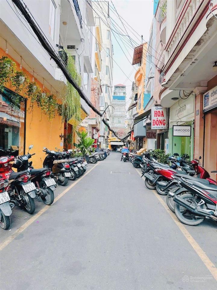 Bán nhà lê thị riêng quận 1  100m2  3 tầng có thang máy, gần chợ bến thành, giá 27 tỷ