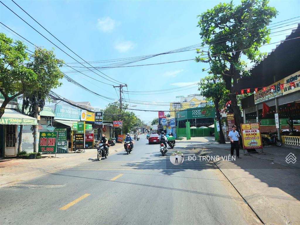 Chủ gửi bán độc quyền  mặt tiền đường đình phong phú  156.9m2