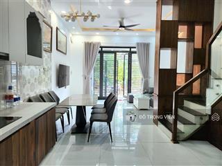 Nhà mới 3 tầng full nội thất, đường nhánh đặng văn bi  phường trường thọ