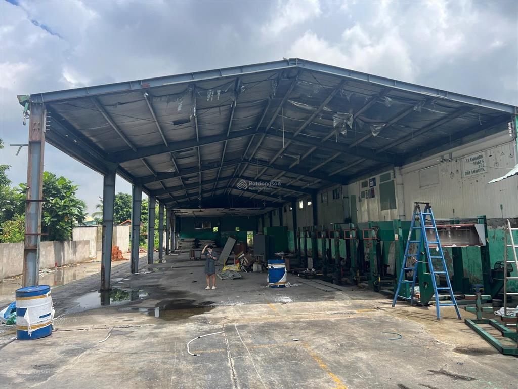 Cho thuê 500m2 kho xưởng mặt tiền đường 17 hiệp bình phước thủ đức