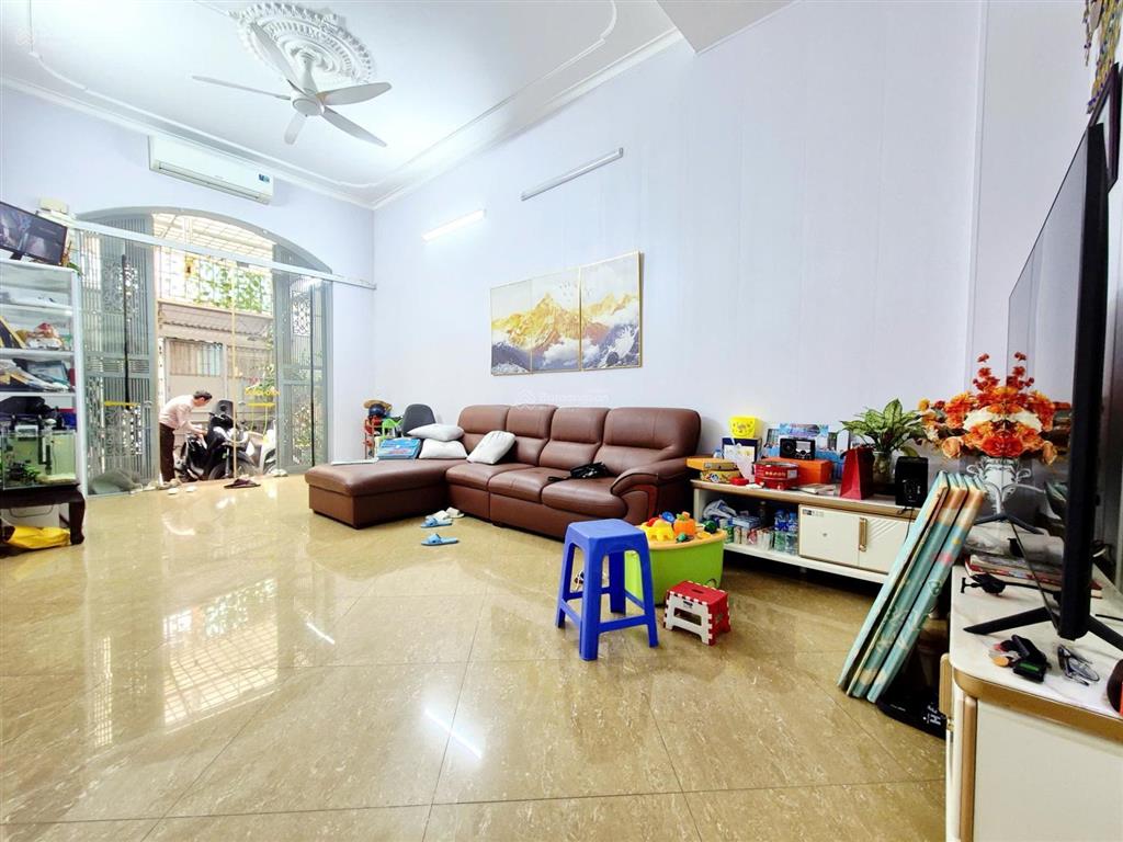 Chính chủ bán nhà riêng 88.2m2, vị trí đẹp phố lương khánh thiện, hà nội