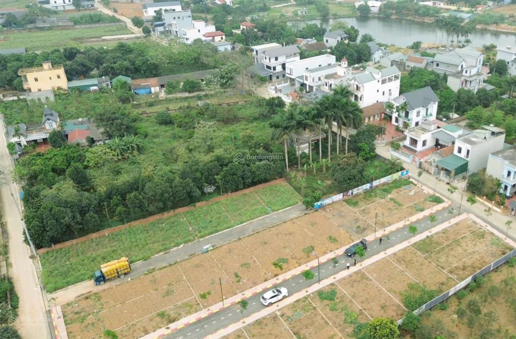 Đừng mua đất nếu chưa xem lô này! chưa tới 2 tỷ. vùng lõi dân cư trung tâm hòa trúc.