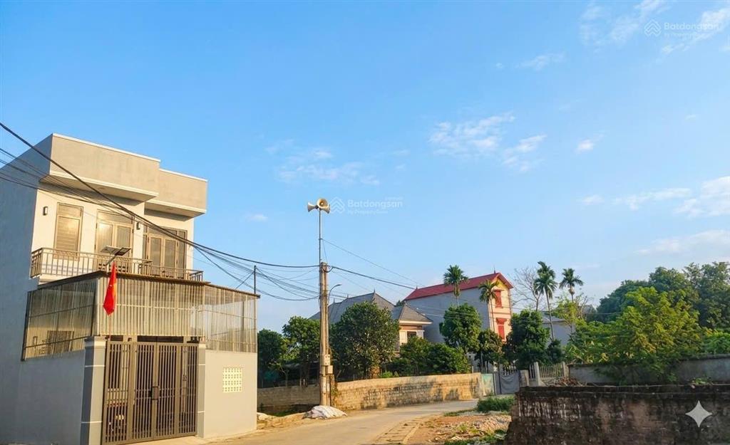 Lô đất hòa lạc giá thấp hơn thị trường chỉ 1,9 tỷ không mua là tiếc!