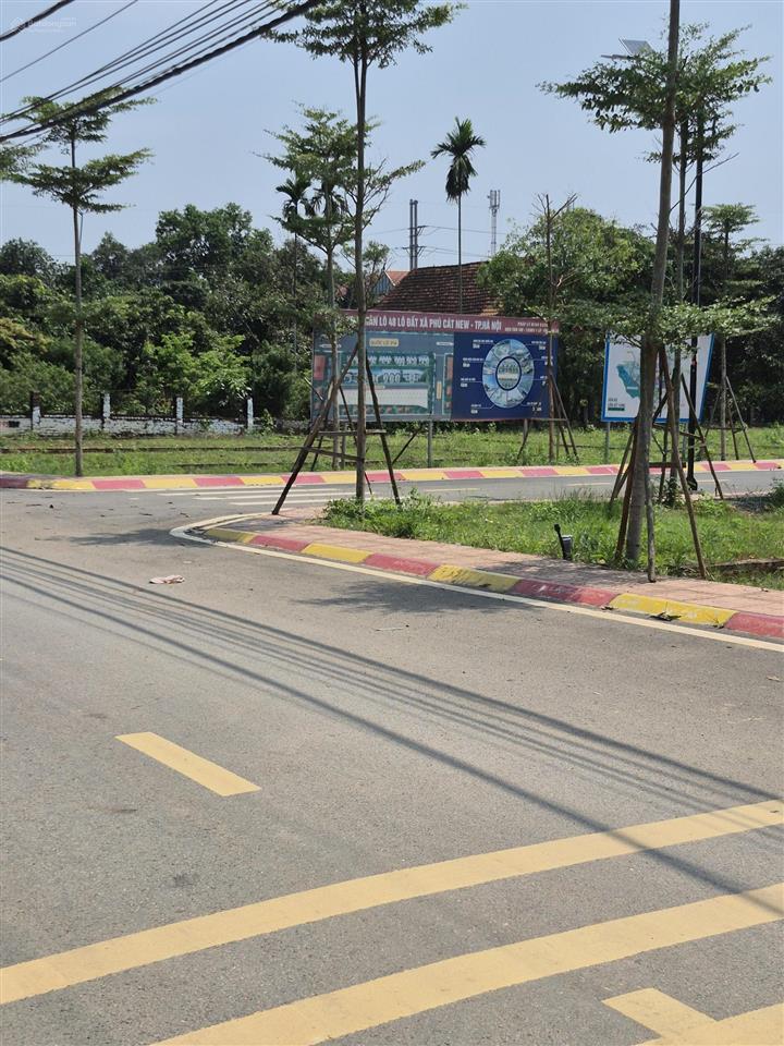 Đất phú cát giá 28tr/m2 vị trí đẹp sát ql21 mở rộng 80m  chợ long phú  trung tâm lõi dân cư