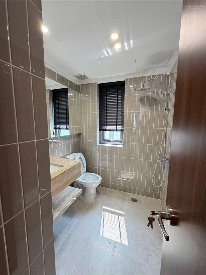 Chủ ngộp bán gấp 3,3 tỷ đường lê văn sỹ, p1, tân bình. dt 60,2 m2 gần đại học tài nguyên môi trường