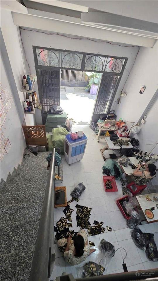 Đường nhựa 6m  4x10  nhỉnh 4 tỷ  gần gò xoài  bình tân