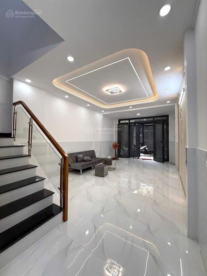 Sát nguyễn sơn  hẻm xe hơi thông  4x14  giá 5.x tỷ
