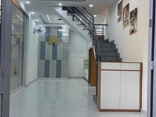Nhà 2 tầng 4x10m5 tỷ nhỉnh sát ngã 4 bốn xã  bình hưng hoà