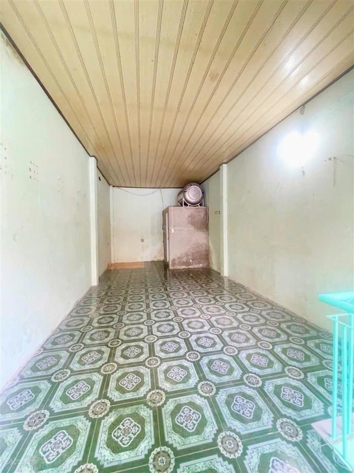 Nhà 2 lầu 32m2 nhỉnh 3 tỷ hẻm 4m thông bình trị đông