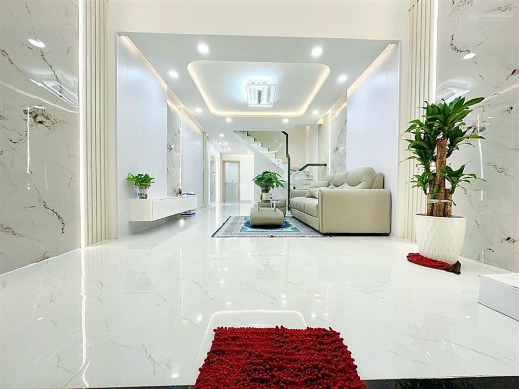 Nhà bán 2 tầng  4x15.5m  nhỉnh 6 tỷ  3pn  hẻm thông  lũy bán bích  tân phú