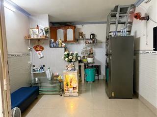 Nhà 3 tầng  16m2  giá 2.x tỷ  đỗ đức dục  tân phú