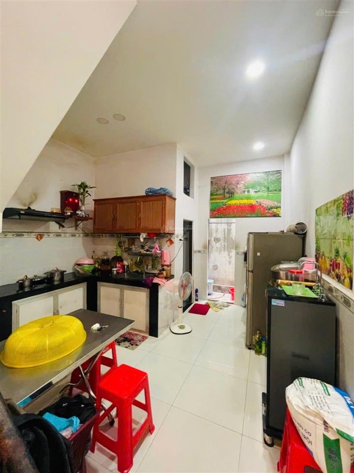 Nhà 4 x 14  nhỉnh 5 tỷ  hẻm nhựa lê văn quới  bình tân