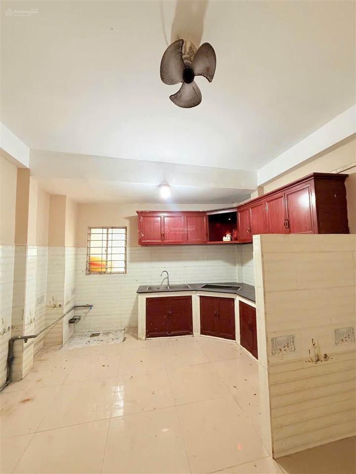 Nhà 3 tầng  4x16m  giá 4 tỷ xx  gò xoài  bình hưng hoà  bình tân