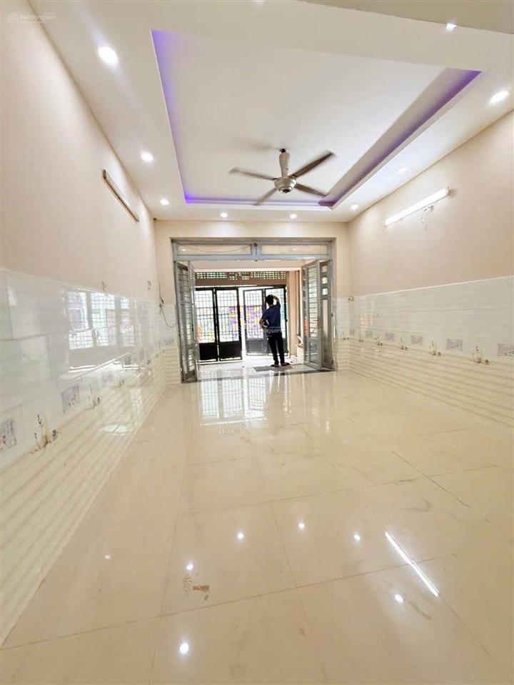 Nhà 3 tầng  4x16m  giá 4 tỷ xx  gò xoài  bình hưng hoà  bình tân