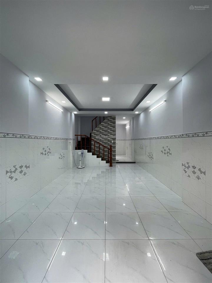Nhà 2 tầng  4x11m  hxh thông  nhỉnh 3 tỷ  hương lộ 2  bình tân
