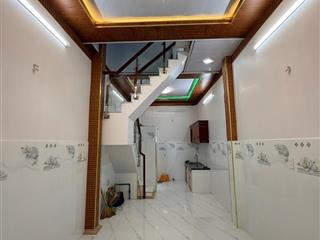 Nhà 2 tầng 3.1x 7.6m( 24/20m2) giá 3.35 tỷhương lộ 2  bình tân