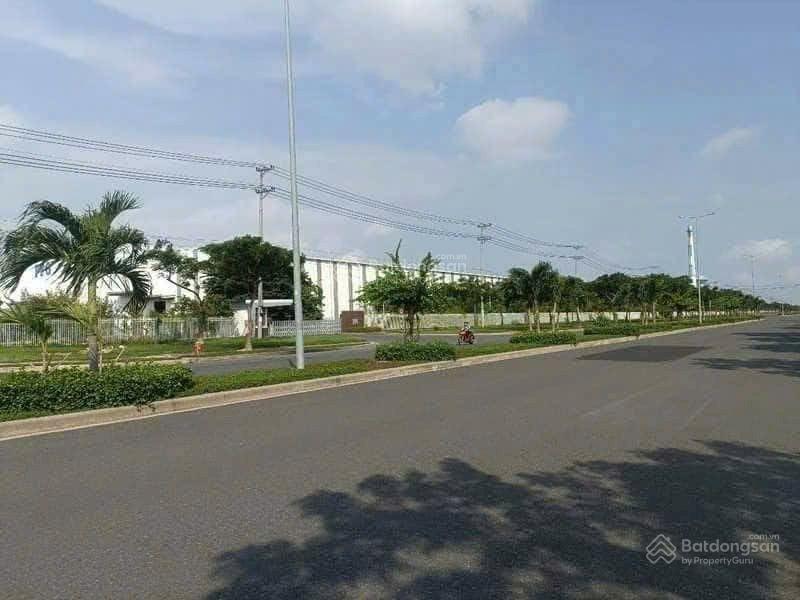 Bán 100.000 m2 đất trong khu công nghiệp vsip 2a , diện tích đất 100.000m2 đất skc giá 446,4 tỷ vnđ