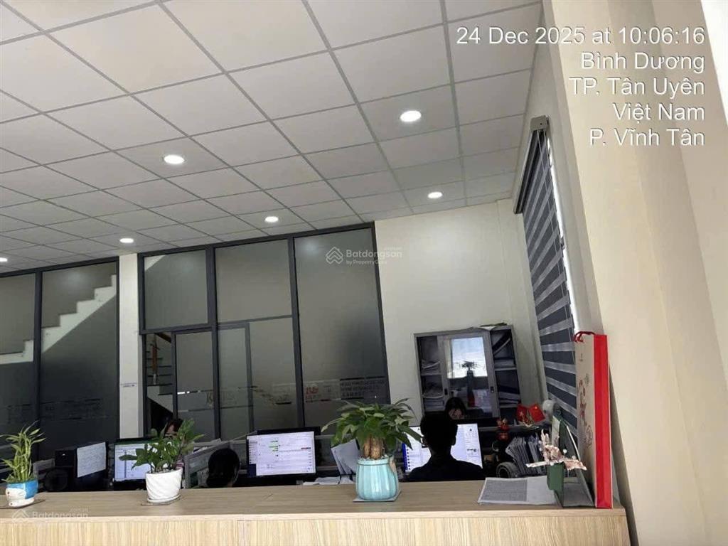 Bán xưởng đang có dòng tiền ở tân uyên tp hcm dt đất 20.000m2 dt xưởng 10.000m2 giá bán 120 tỷ