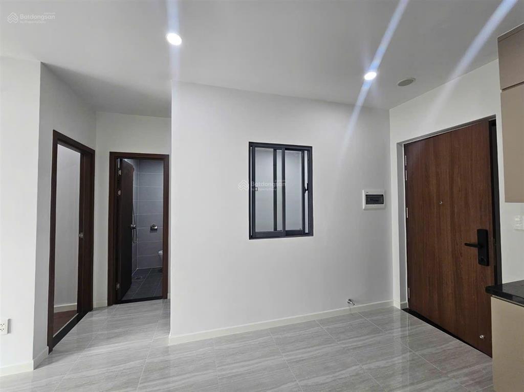 Giá gốc 7 triệu nay chỉ còn 6,5 triệu/tháng tại bcons emerald