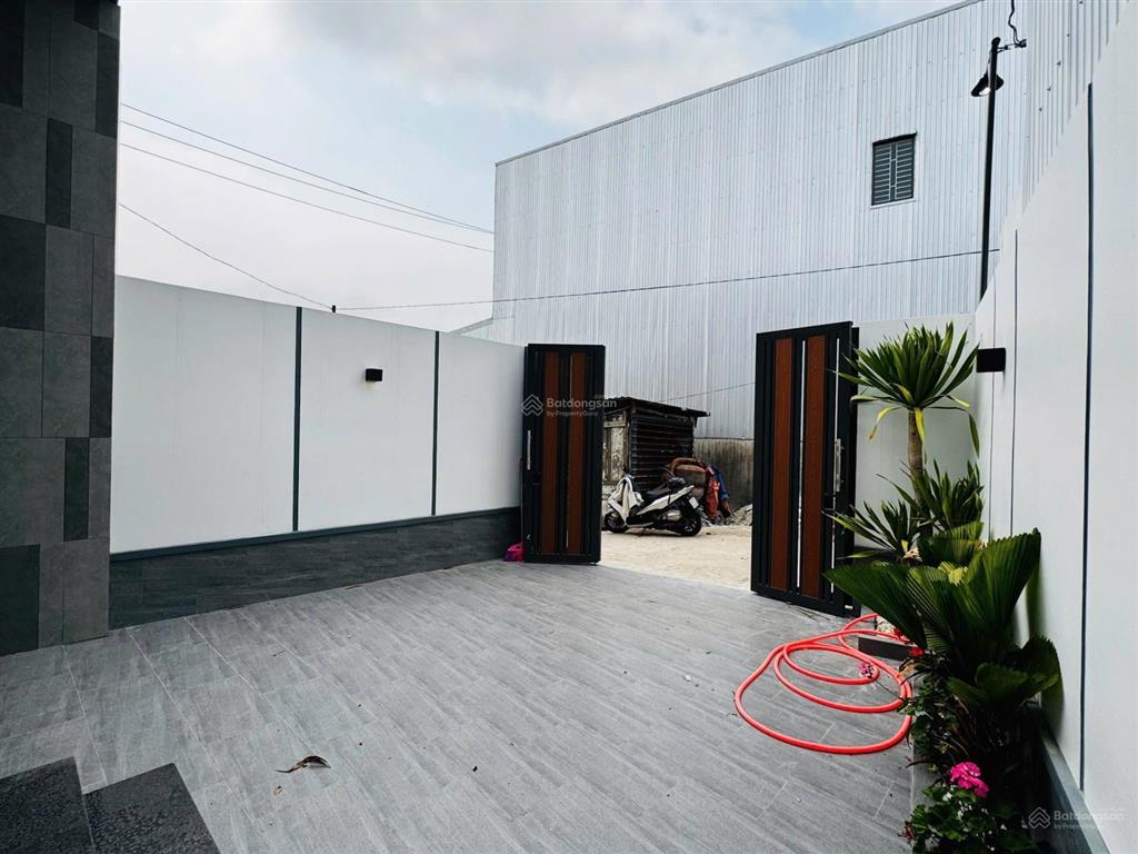 Nhà 2 tầng sát trường tiểu học thuỷ xuân  ở ngay, giá tốt 3 tỷ 090