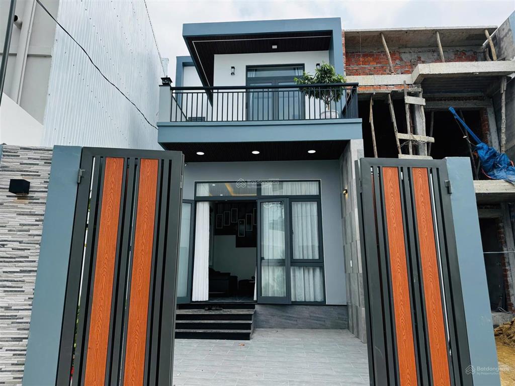 Nhà 2 tầng sát trường tiểu học thuỷ xuân  ở ngay, giá tốt 3 tỷ 090