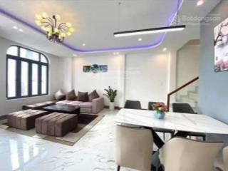 Hiếm! nhà 3 tầng trần phú dưới 3 tỷ dọn vào ở liền