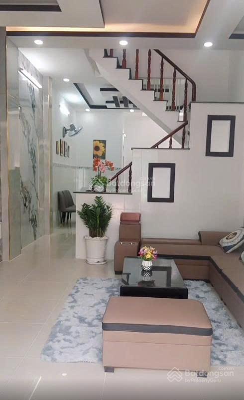 Nhà đẹp 4x15m thạnh lộc 22, q12  hẻm 6m thông, xe hơi vào tận nhà