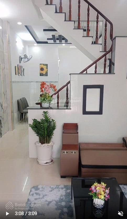 Nhà đẹp 4x15m thạnh lộc 22, q12  hẻm 6m thông, xe hơi vào tận nhà