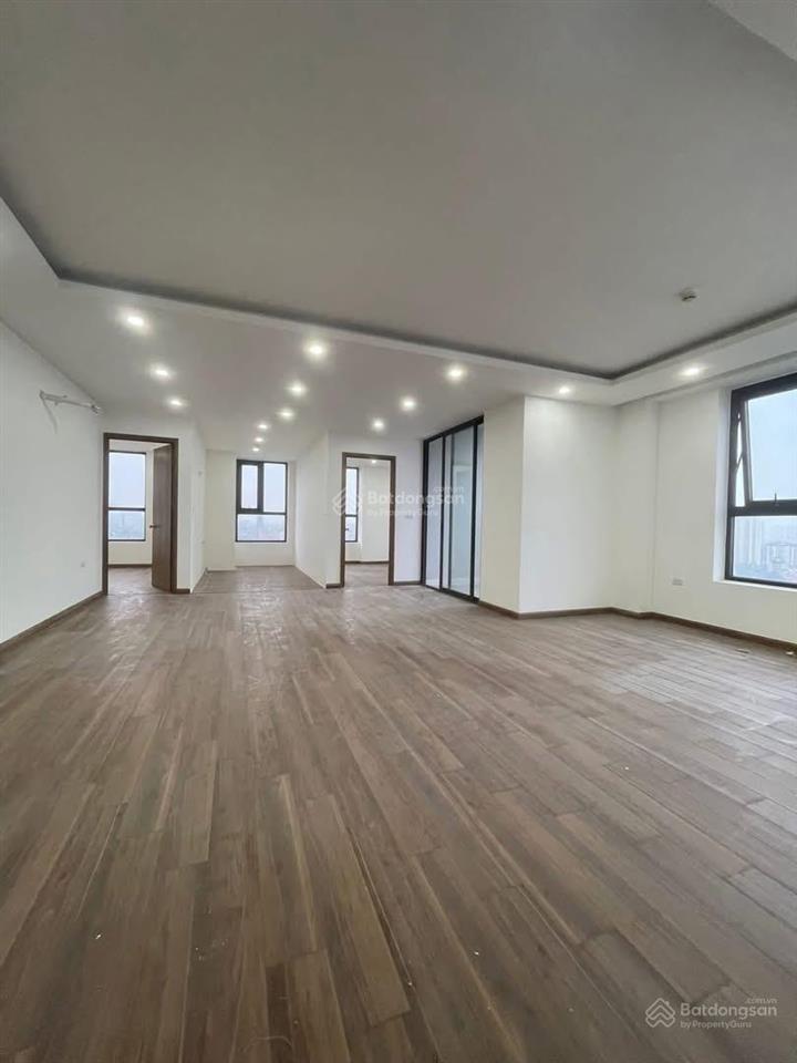 Bán căn hộ 1108 ct3 chung cư x2 đại kim sổ đỏ chính chủ 107,2m2 thông thuỷ