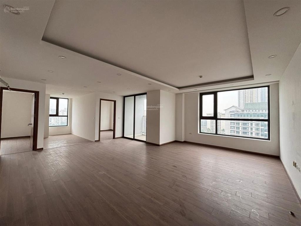 Bán căn hộ 1108 ct3 chung cư x2 đại kim sổ đỏ chính chủ 107,2m2 thông thuỷ