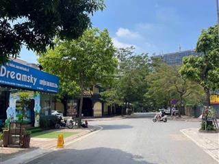 Cho thuê biệt thự linh đàm 180m2 nhà xây 4 tầng mặt tiền 12m giá 40tr/tháng có thương lượng