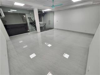 Cho thuê nhà liền kề khu đô thị mới linh đàm 120m2 x 3 tầng giá 35tr/tháng gần trường bill gates